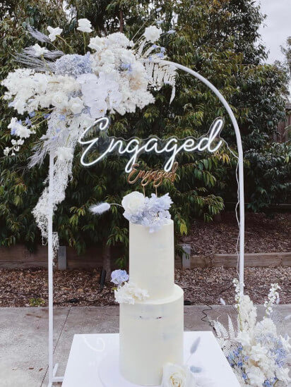 engagement Cake with fresh Flowers