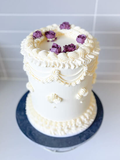 White Vintage Wedding Cake